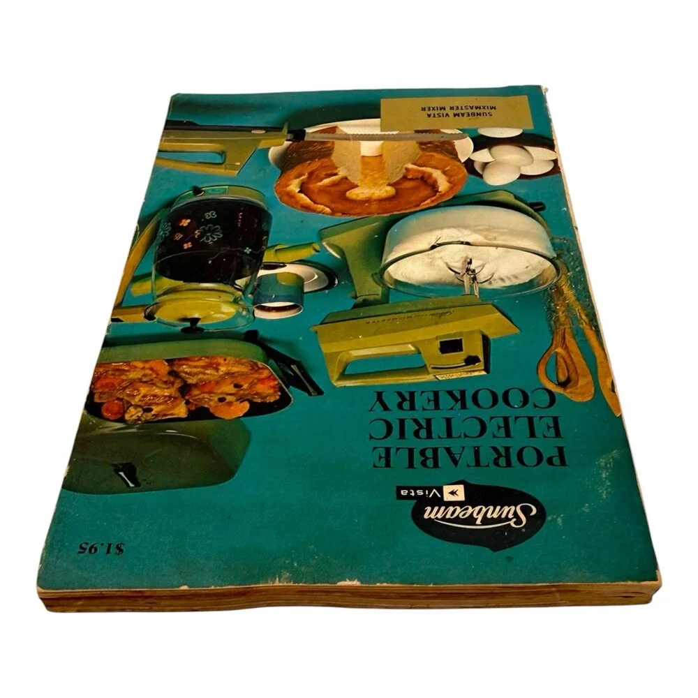 VTG 1970 Sunbeam Vista Mixmaster Mixer Portable Electric Cookery Recipe Book